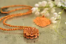 Kadam ♣ Wooden Neckpieces { a }